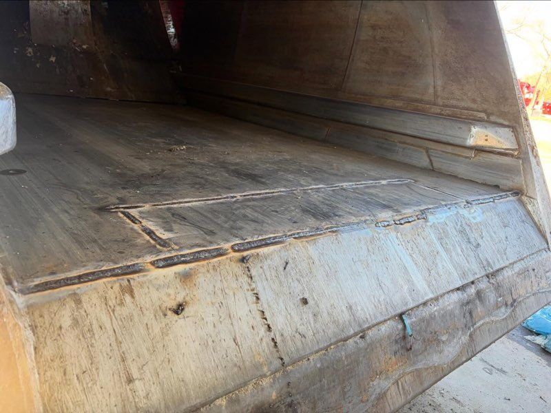 Commercial work for trash company mobile welding and fabrication
