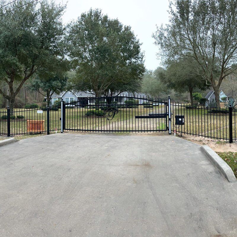 Custom gate