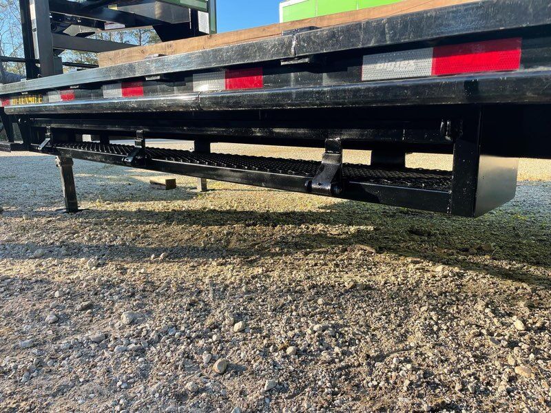 Custom Truck FlatBed