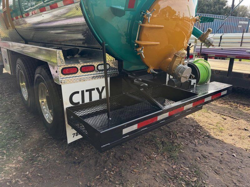 Mobile welding and fabrication for septic company