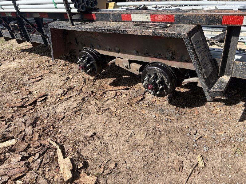 Trailer Axle Replacement